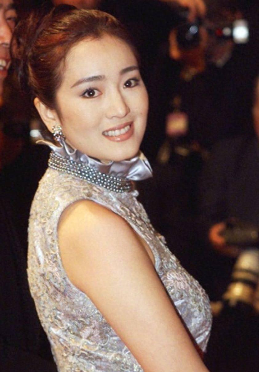 迷影巩俐心中形象是什么_巩俐在影迷心中的形象_巩俐代言迷幻之城