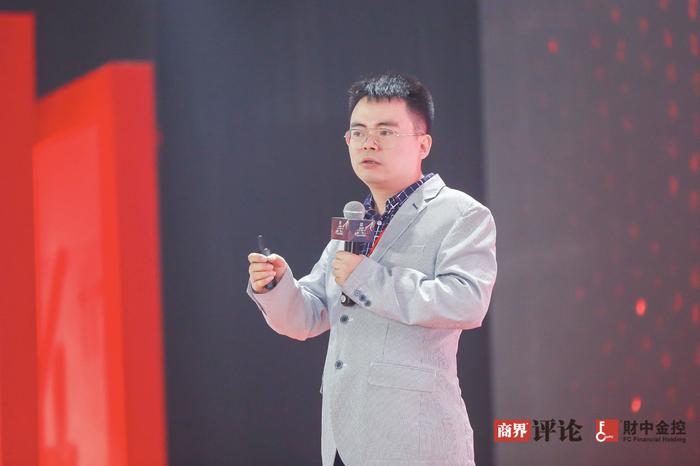 胡润行业报告_胡润如何盈利_胡润的商业模式与成功案例